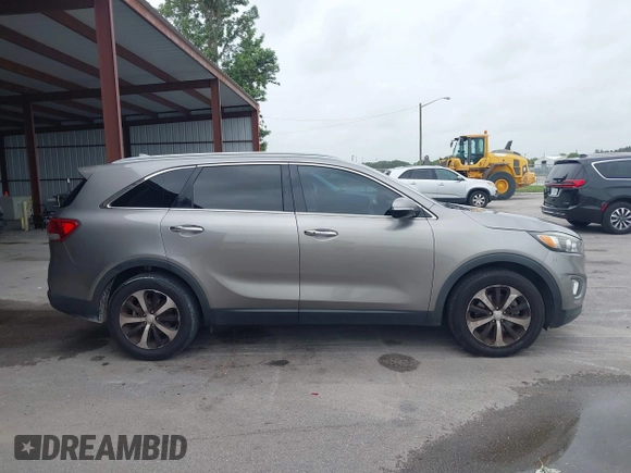 2017 Kia Sorento EX with VIN 5XYPH4A12HG273646, listed as a IAAI auction lot 42443730 with 121,647 mi miles and . Bid and sale history available at DreamBid. Image 13.