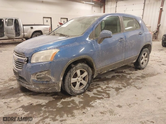 2015 Chevrolet Trax LS with VIN KL7CJPSBXFB199277, listed as a IAAI auction lot 41412214 with 147,216 mi miles. Bid and sale history available at carsss.com. Image 2.
