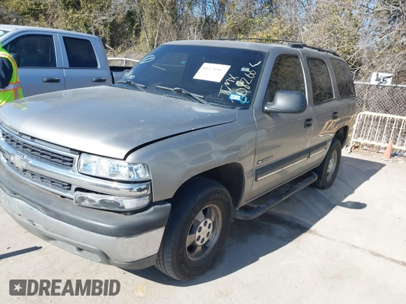 2001 Chevrolet Tahoe LS z VIN 1GNEC13T61R208266, wystawiony jako IAAI lot #41370967 z przebiegiem 378 105 mil mil oraz . Historia ofert i sprzedaży dostępna na DreamBid. Obrazek 2.