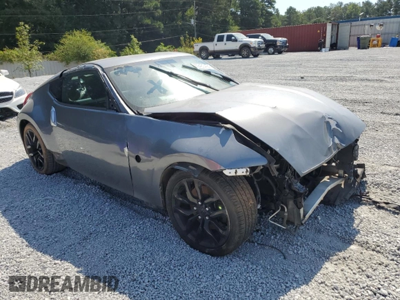 2013 Nissan 370Z with VIN JN1AZ4EH2DM880989, listed as a Copart auction lot 69460494 with Not Provided miles and Clean Title. Bid and sale history available at carsss.com. Image 4.