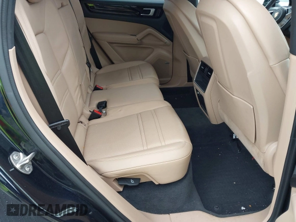 2022 Porsche Cayenne Turbo S E-Hybrid с VIN WP1AA2AY3NDA00204, выставлен на аукционе IAAI как лот 42257548 с пробегом 45 330 миль миль и . История ставок и продаж доступна на DreamBid. Изображение 8.
