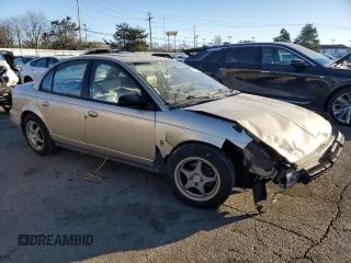1999 Saturn SL z VIN 1G8ZK5272XZ163225, wystawiony jako Copart lot #41788725 z przebiegiem 144 999 mil mil oraz Szkoda całkowita • Salvage title. Historia ofert i sprzedaży dostępna na DreamBid. Obrazek 4.