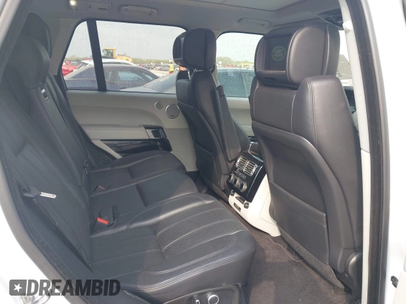 2016 Land Rover Range Rover HSE z VIN SALGS2KF7GA267218, wystawiony jako IAAI lot #42192844 z przebiegiem 103 930 mil mil oraz . Historia ofert i sprzedaży dostępna na DreamBid. Obrazek 8.