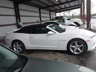 2015 Chevrolet Camaro LT with VIN 2G1FD3D34F9273230, listed as a IAAI auction lot 41623171 with 161,868 mi miles. Bid and sale history available at carsss.com. Image 13.