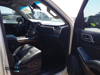 2015 GMC Yukon Denali with VIN 1GKS1CKJ8FR575730, listed as a IAAI auction lot 42048050 with 113,077 mi miles. Bid and sale history available at carsss.com. Image 5.