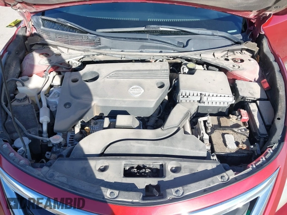2014 Nissan Altima SV with VIN 1N4AL3AP2EN386414, listed as a IAAI auction lot 41739659 with 138,806 mi miles and . Bid and sale history available at carsss.com. Image 10.
