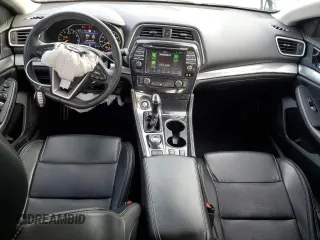 2021 Nissan Maxima SV z VIN 1N4AA6CV5MC514402, wystawiony jako Copart lot #56296955 z przebiegiem 59 428 mil mil oraz Szkoda całkowita • Salvage title. Historia ofert i sprzedaży dostępna na DreamBid. Obrazek 8.