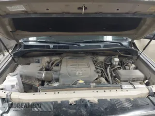 2017 Toyota Tundra SR5 z VIN 5TFRY5F18HX222592, wystawiony jako IAAI lot #42213820 z przebiegiem 204 876 mil mil oraz . Historia ofert i sprzedaży dostępna na DreamBid. Obrazek 10.