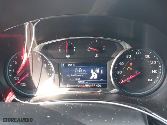 2020 Chevrolet Equinox LT with VIN 3GNAXKEV7LS671153, listed as a IAAI auction lot 40107856 with 32,888 mi miles. Bid and sale history available at carsss.com. Image 7.