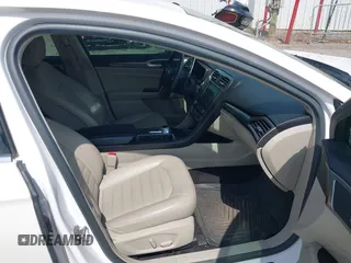 2017 Ford Fusion SE with VIN 3FA6P0HD4HR109947, listed as a IAAI auction lot 42288820 with 103,218 mi miles and . Bid and sale history available at DreamBid. Image 5.