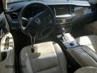 2014 Hyundai Equus Signature z VIN KMHGH4JHXEU085606, wystawiony jako Copart lot #55570645 z przebiegiem 114 951 mil mil oraz Szkody całkowita. Historia ofert i sprzedaży dostępna na DreamBid. Obrazek 8.