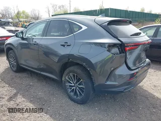 2023 Lexus NX 350 Premium z VIN 2T2GGCEZ8PC024142, wystawiony jako IAAI lot #42101751 z przebiegiem 34 449 mil mil oraz . Historia ofert i sprzedaży dostępna na DreamBid. Obrazek 3.