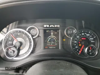 2021 Ram 1500 Big Horn z VIN 1C6RREFT4MN750643, wystawiony jako Copart lot #55787175 z przebiegiem 102 014 mil mil oraz Szkoda całkowita • Salvage title. Historia ofert i sprzedaży dostępna na DreamBid. Obrazek 9.