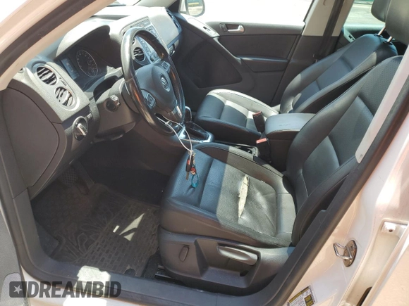 2013 Volkswagen Tiguan SE с VIN WVGBV3AX4DW596834, выставлен на аукционе Copart как лот 61399695 с пробегом 139 398 миль миль и Чистый • Clean title. История ставок и продаж доступна на DreamBid. Изображение 7.