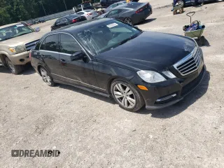 2013 Mercedes-Benz E-Class E 350 Luxury BlueTEC with VIN WDDHF2EB6DA720478, listed as a Copart auction lot 65036354 with 119,824 mi miles and Clean Title. Bid and sale history available at carsss.com. Image 4.