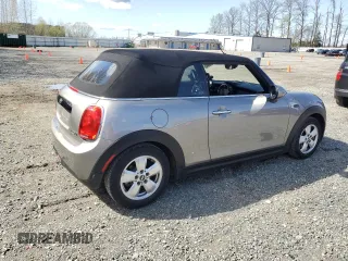 2016 MINI Convertible z VIN WMWWG5C53G3C18887, wystawiony jako Copart lot #51874965 z przebiegiem 78 102 mil mil oraz Szkody całkowita. Historia ofert i sprzedaży dostępna na DreamBid. Obrazek 3.