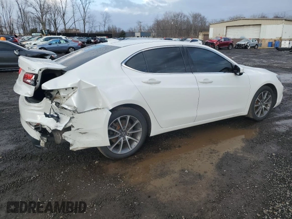 2019 Acura TLX with VIN 19UUB2F31KA001469, listed as a Copart auction lot 82818834 with 64,498 mi miles and Salvage Title. Bid and sale history available at carsss.com. Image 3.