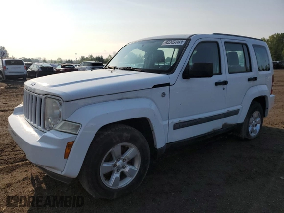 2012 Jeep Liberty Sport Latitude z VIN 1C4PJMAK6CW106120, wystawiony jako Copart lot #51434905 z przebiegiem 197 080 mil mil oraz Czysty tytuł • Clean title. Historia ofert i sprzedaży dostępna na DreamBid. Obrazek 1.