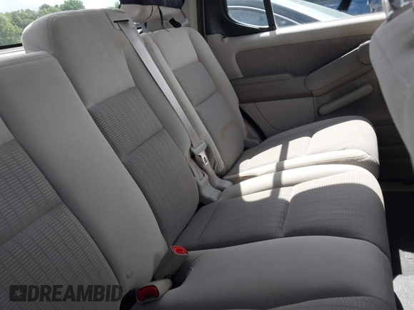 2007 Ford Explorer Sport Trac XLT with VIN 1FMEU51K47UA09905, listed as a IAAI auction lot 42540136 with 157,004 mi miles and . Bid and sale history available at DreamBid. Image 8.