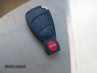 2004 Mercedes-Benz SL 500 z VIN WDBSK75F34F071610, wystawiony jako IAAI lot #42042918 z przebiegiem Nie podano mil oraz . Historia ofert i sprzedaży dostępna na DreamBid. Obrazek 11.