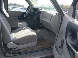1997 Ford Ranger XLT with VIN 1FTCR15X5VPA26414, listed as a IAAI auction lot 42152221 with 182,487 mi miles. Bid and sale history available at carsss.com. Image 5.