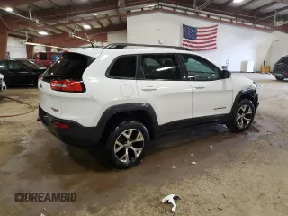 2015 Jeep Cherokee Trailhawk with VIN 1C4PJMBS6FW572245, listed as a Copart auction lot 51992855 with 150,719 mi miles and Clean title. Bid and sale history available at DreamBid. Image 3.