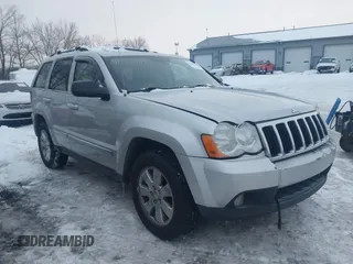 2008 Jeep Grand Cherokee with VIN 1J8HS58M58C117397, listed as a IAAI auction lot 41298484 with 208,095 mi miles and . Bid and sale history available at DreamBid. Image 1.