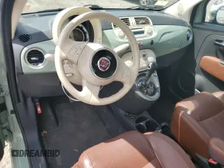 2012 FIAT 500 Lounge z VIN 3C3CFFCR8CT120214, wystawiony jako Copart lot #56963235 z przebiegiem 42 992 mil mil oraz Czysty tytuł • Clean title. Historia ofert i sprzedaży dostępna na DreamBid. Obrazek 8.