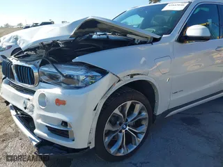 2018 BMW X5 xDrive40e iPerformance with VIN 5UXKT0C53J0W00910, listed as a IAAI auction lot 41842046 with 48,838 mi miles. Bid and sale history available at carsss.com. Image 17.