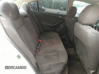 2011 Nissan Altima S with VIN 1N4AL2AP1BN510582, listed as a IAAI auction lot 40454579 with 194,913 mi miles and . Bid and sale history available at DreamBid. Image 8.