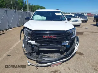 2024 GMC Terrain SLE with VIN 3GKALMEG0RL268673, listed as a IAAI auction lot 42300719 with 11,955 mi miles and . Bid and sale history available at DreamBid. Image 12.