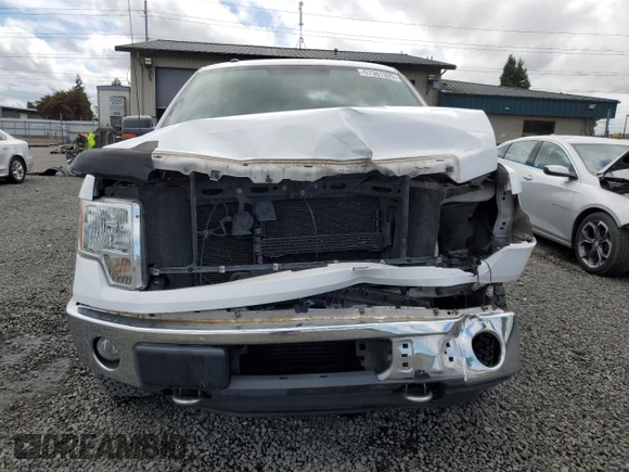 2011 Ford F-150 XLT z VIN 1FTFW1ET7BFA63209, wystawiony jako Copart lot #57361325 z przebiegiem 135 245 mil mil oraz Szkoda całkowita • Salvage title. Historia ofert i sprzedaży dostępna na DreamBid. Obrazek 5.