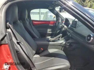 2020 Mazda MX-5 Miata Grand Touring z VIN JM1NDAD79L0415751, wystawiony jako Copart lot #71864574 z przebiegiem Nie podano mil oraz Szkoda całkowita • Salvage title. Historia ofert i sprzedaży dostępna na DreamBid. Obrazek 10.