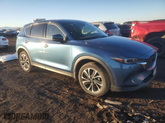 2023 Mazda CX-5 2.5 S Premium Plus Package with VIN JM3KFBEM6P0185283, listed as a Copart auction lot 42928445 with 28,118 mi miles and Clean Title. Bid and sale history available at carsss.com. Image 4.