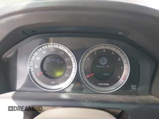 2012 Volvo XC60 3.2L с VIN YV4952DL3C2344789, выставлен на аукционе IAAI как лот 41807917 с пробегом 235 939 миль миль и . История ставок и продаж доступна на DreamBid. Изображение 7.