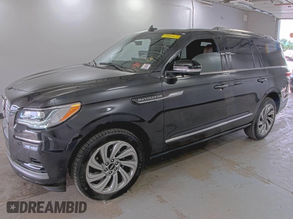 2022 Lincoln Navigator Reserve with VIN 5LMJJ2LT1NEL15170, listed as a IAAI auction lot 42832728 with 45,470 mi miles and . Bid and sale history available at DreamBid. Image 12.