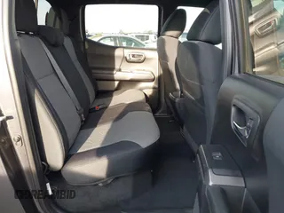 2021 Toyota Tacoma SR5 z VIN 3TMDZ5BN6MM110938, wystawiony jako IAAI lot #41838703 z przebiegiem 67 680 mil mil oraz . Historia ofert i sprzedaży dostępna na DreamBid. Obrazek 8.