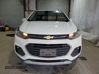 2019 Chevrolet Trax LT with VIN 3GNCJPSB0KL197413, listed as a Copart auction lot 51947465 with 68,541 mi miles and Clean Title. Bid and sale history available at carsss.com. Image 5.