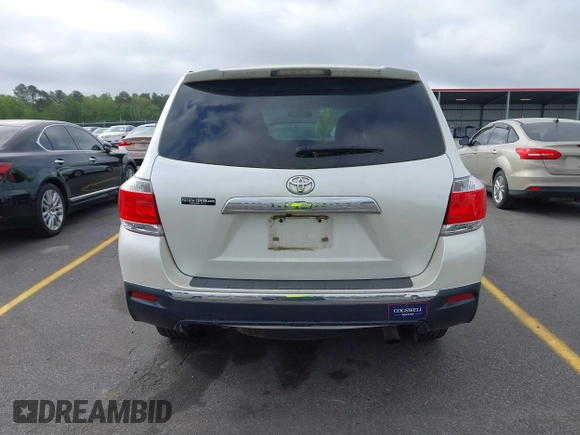 2013 Toyota Highlander with VIN 5TDZA3EH8DS040365, listed as a IAAI auction lot 41939503 with 123,581 mi miles and . Bid and sale history available at DreamBid. Image 16.