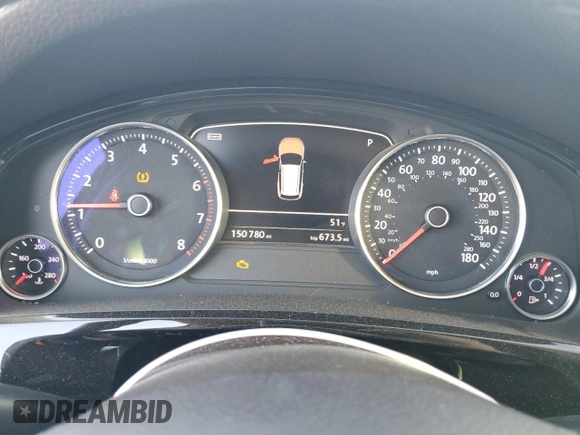2013 Volkswagen Touareg Lux with VIN WVGEF9BPXDD002285, listed as a Copart auction lot 82248604 with 150,780 mi miles and Salvage Title. Bid and sale history available at DreamBid. Image 9.