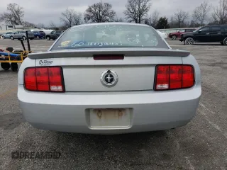 2007 Ford Mustang Deluxe with VIN 1ZVFT80N275288092, listed as a Copart auction lot 43067735 with 95,712 mi miles and Salvage Title. Bid and sale history available at carsss.com. Image 6.