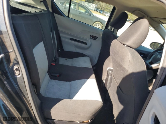 2014 Toyota Prius c One with VIN JTDKDTB33E1071684, listed as a Copart auction lot 45273225 with 149,800 mi miles and Salvage Title. Bid and sale history available at carsss.com. Image 10.