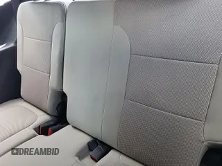 2022 Chevrolet Traverse LT Cloth with VIN 1GNERGKW8NJ184957, listed as a IAAI auction lot 42621025 with 92,072 mi miles and . Bid and sale history available at DreamBid. Image 17.