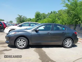 2012 Mazda 3 i Touring z VIN JM1BL1V78C1656263, wystawiony jako IAAI lot #42245893 z przebiegiem 161 723 mil mil oraz . Historia ofert i sprzedaży dostępna na DreamBid. Obrazek 14.
