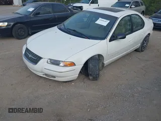 1999 Chrysler Cirrus LXi z VIN 1C3EJ56HOXN510315, wystawiony jako IAAI lot #42056205 z przebiegiem 178 344 mil mil oraz . Historia ofert i sprzedaży dostępna na DreamBid. Obrazek 6.