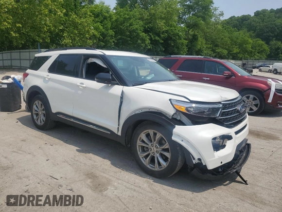 2023 Ford Explorer XLT with VIN 1FMSK8DH4PGC05738, listed as a Copart auction lot 60815665 with 16,313 mi miles and Salvage title. Bid and sale history available at DreamBid. Image 4.