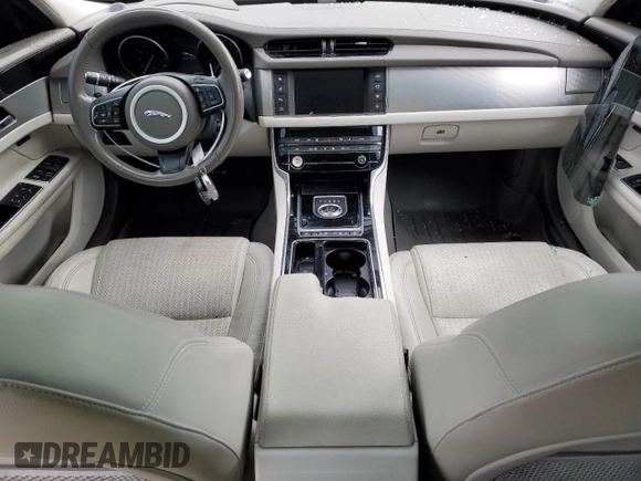 2016 Jaguar XF 35t Prestige with VIN SAJBK4BV6GCY19088, listed as a Copart auction lot 80802234 with 108,281 mi miles and Clean Title. Bid and sale history available at carsss.com. Image 8.