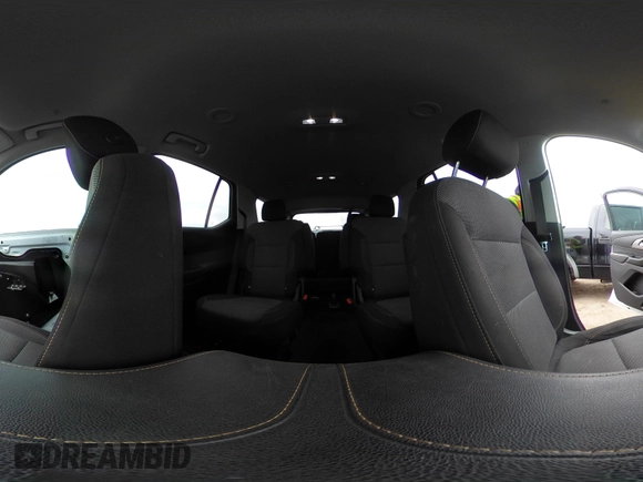 2019 Chevrolet Traverse LT Cloth with VIN 1GNERGKW8KJ106481, listed as a IAAI auction lot 41705659 with 51,119 mi miles. Bid and sale history available at carsss.com. Image 21.