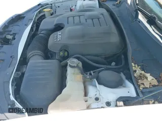 2015 Chrysler 300 S с VIN 2C3CCABG8FH872326, выставлен на аукционе IAAI как лот 42449562 с пробегом 105 752 миль миль и . История ставок и продаж доступна на DreamBid. Изображение 19.