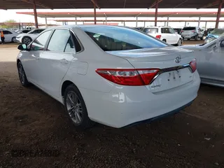 2017 Toyota Camry XLE with VIN 4T1BF1FK7HU789379, listed as a IAAI auction lot 41922886 with 198,265 mi miles. Bid and sale history available at carsss.com. Image 3.